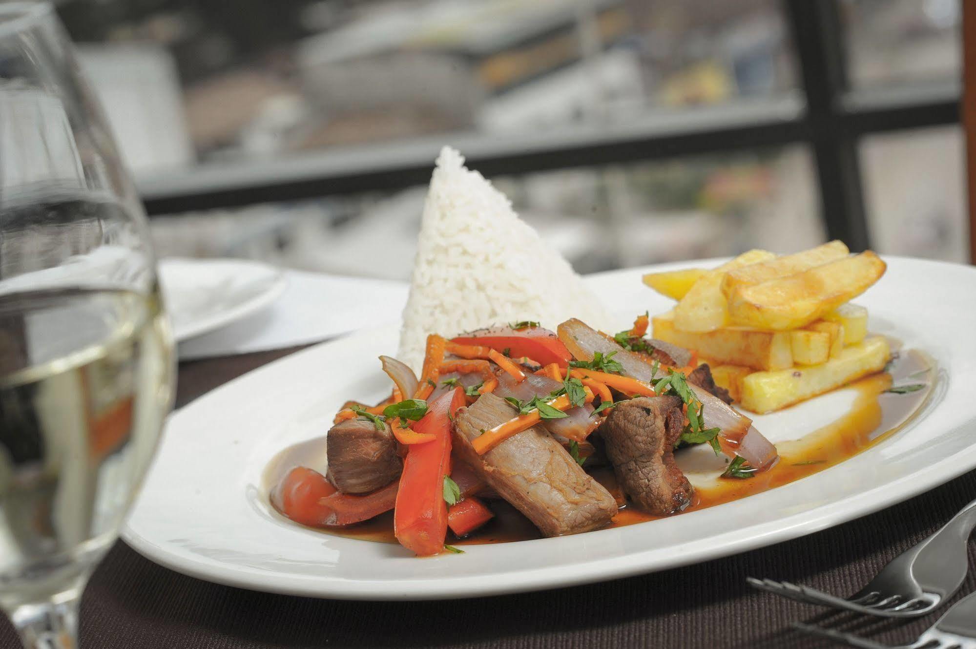 Polo Cusco Suites Eksteriør billede